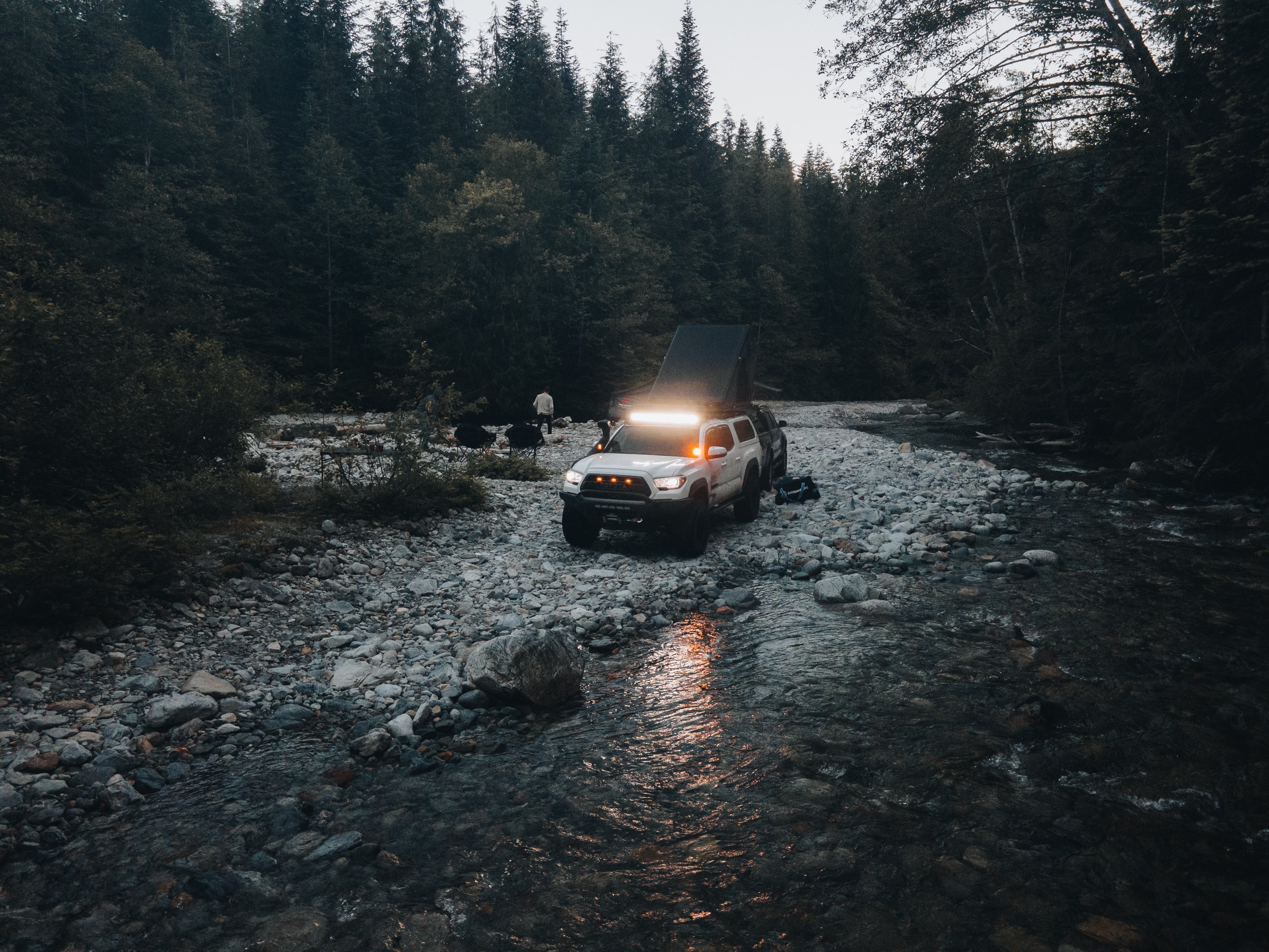 LED Work Lights for Overlanding &amp; Camping Trucks